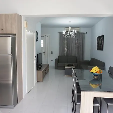 Maisonette Apartment *